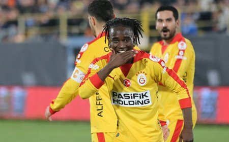 Galatasaray'dan Renato Nhaga Kararı!