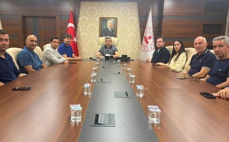 Artvin açıklarında insansız deniz aracı olduğu değerlendirilen cisim bulundu