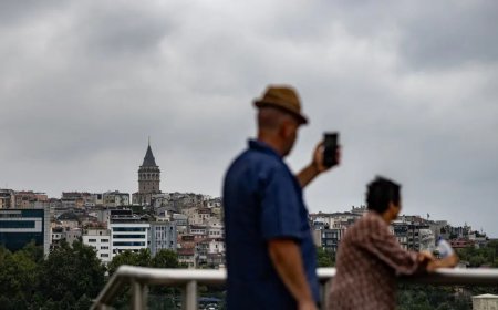 Balkanlardan geliyor, gökyüzünü kara bulutlar kaplayacak. İstanbul'da bu günlere dikkat