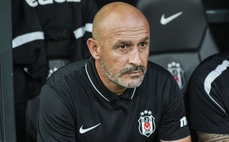 Vincenzo Italiano'dan Vlahovıc'e övgü: 'Beşiktaş inanılmaz bir 9 numaraya sahip!'