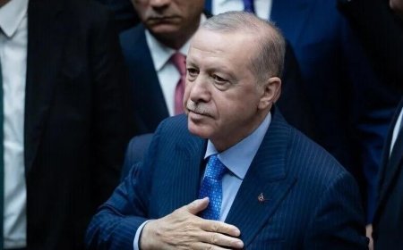 AK Parti’nin 25. kuruluş yıl dönümü: Siyasi isimlerden peş peşe mesajlar