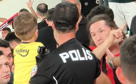 Minik taraftarın formasını zorla çıkarttıran tribün zorbasına ev hapsi verildi!
