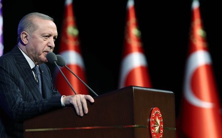 Cumhurbaşkanı Erdoğan, Japonya Başbakanı Takaiçi ile görüştü