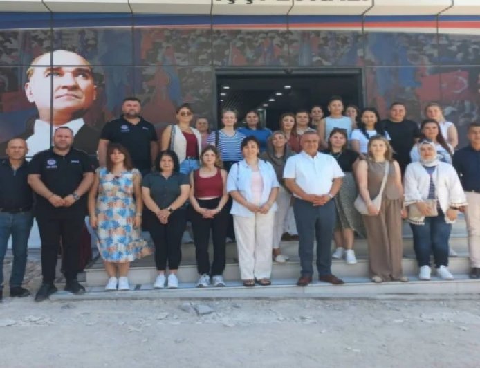 TÜRK METAL SENDİKASI ÇERKEZKÖY ŞUBESİ 20 KADIN ÜYESİNİ KIBRIS’A EĞİTİME GÖNDERDİ