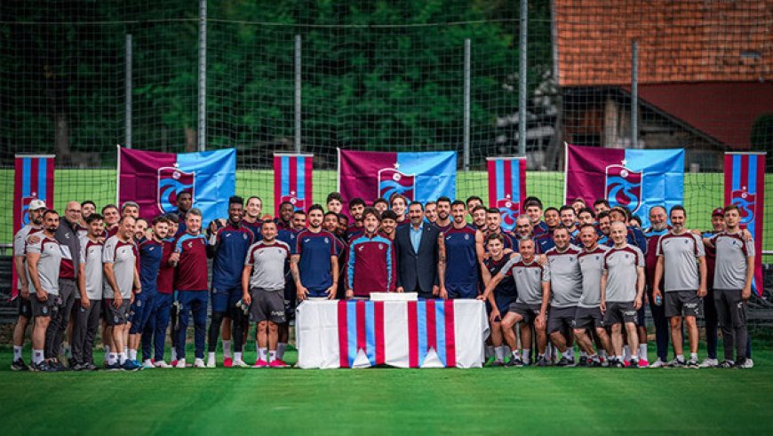 Trabzonspor'un 59. kuruluş yıl dönümü Avusturya kampında kutlandı