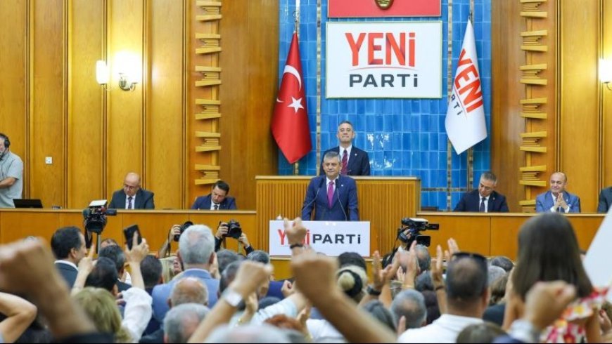 Özgür Özel: Türkiye'nin tüm demokratlarını partimize davet ediyorum