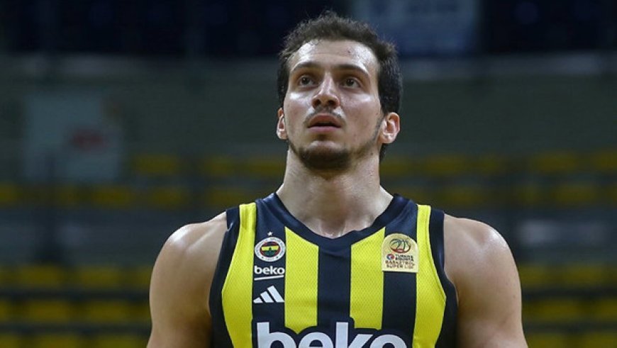 Fenerbahçe Mert Emre Ekşioğlu ile yollarını ayırdı!
