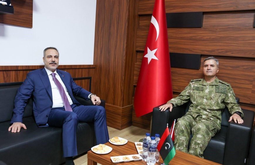 Dışişleri Bakanı Hakan Fidan, Trablus'ta TSK Libya Görev Grup Komutanlığını ziyaret etti