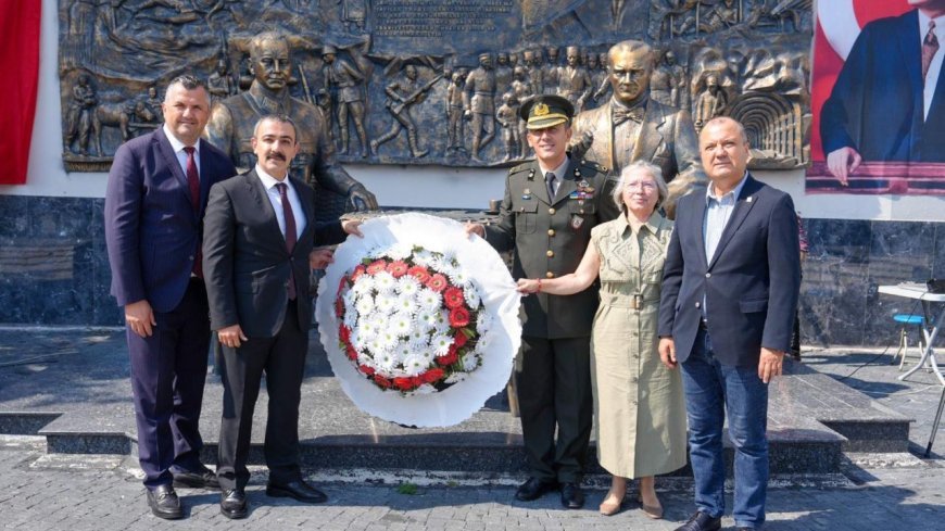 Atatürk'ün Saray'a gelişinin 89'uncu yıldönümü kutlandı